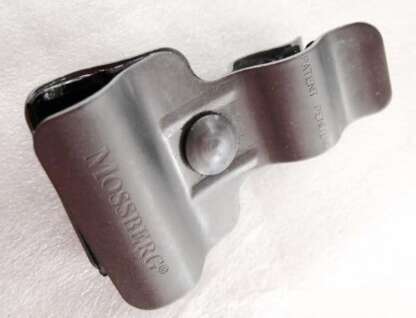 MOSSBERG STEEL MAGAZINE CLAMP - Image 2